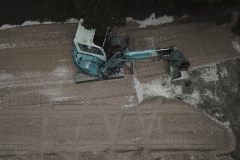 Roztažení nového materiálu po ploše